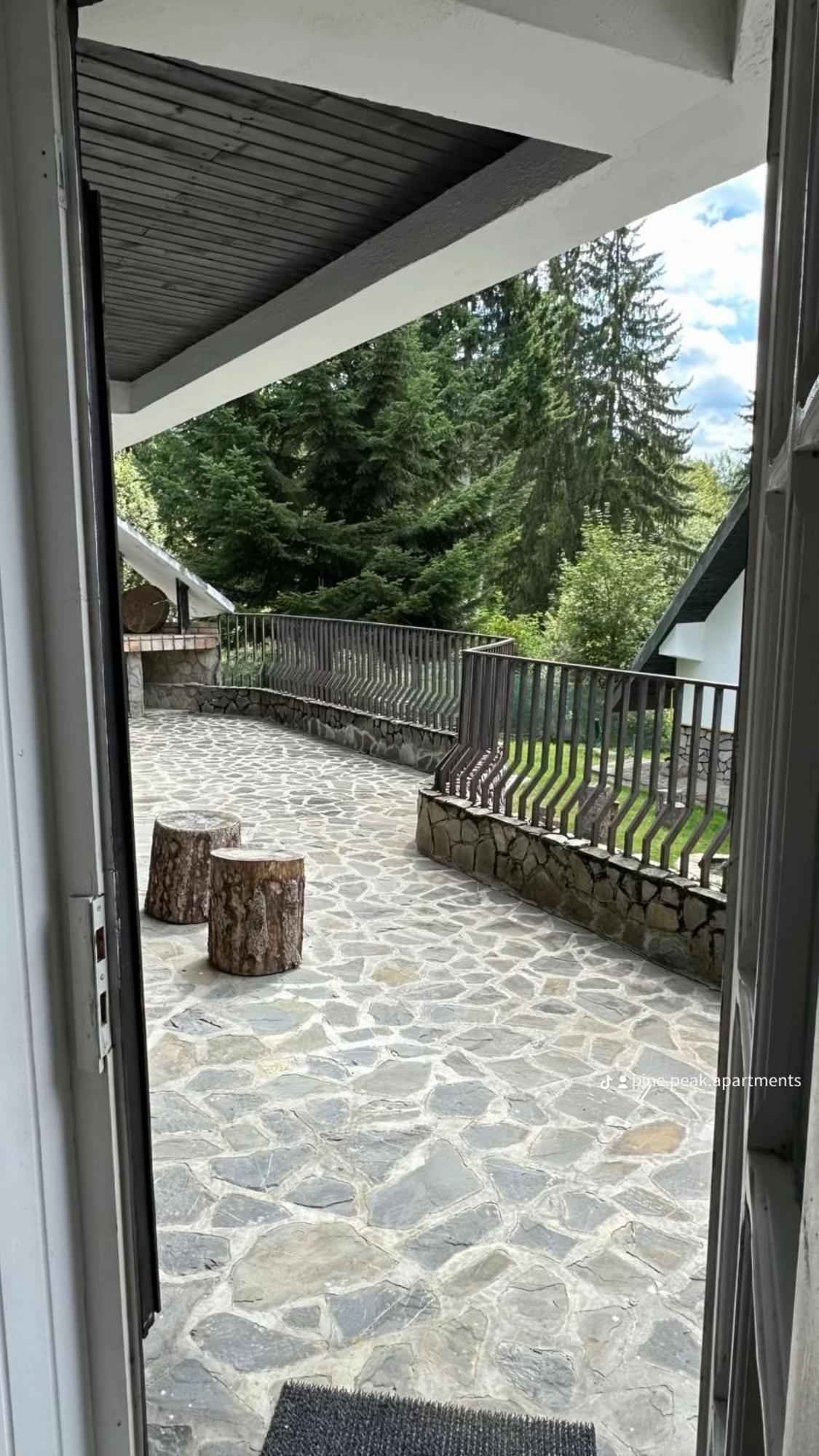 Pine Peak Apartments Предял Экстерьер фото