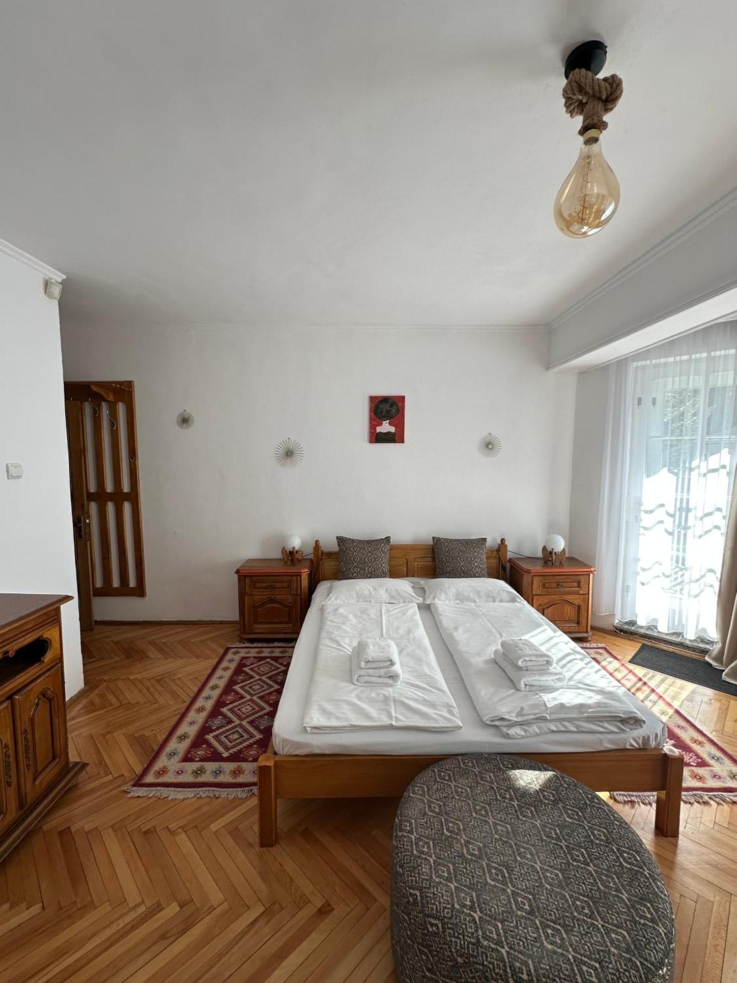 Pine Peak Apartments Предял Экстерьер фото