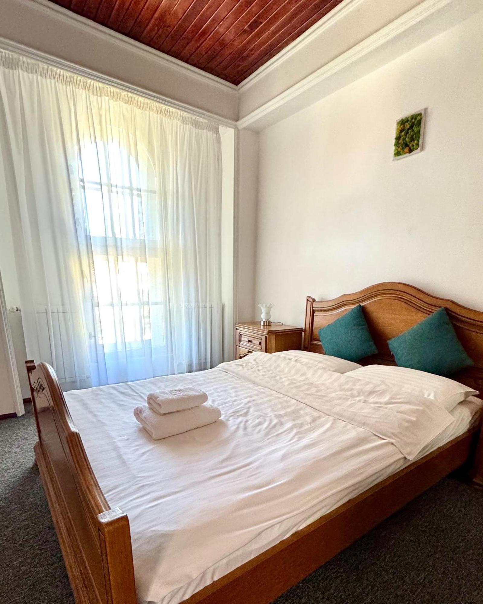 Pine Peak Apartments Предял Экстерьер фото